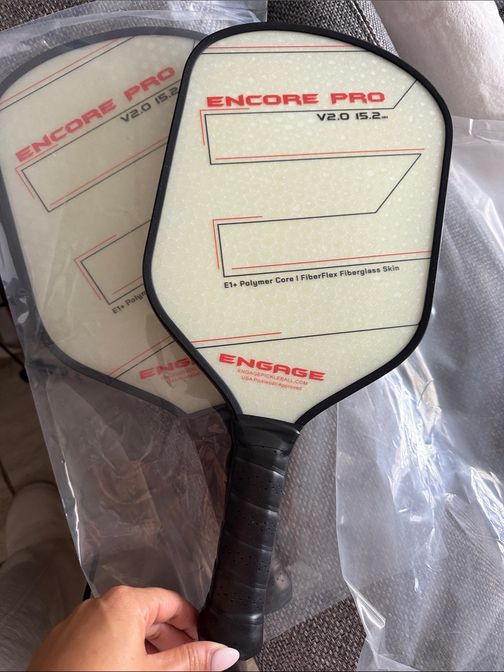 Encore Pro V2.0 Pickleball Paddle - White/Black